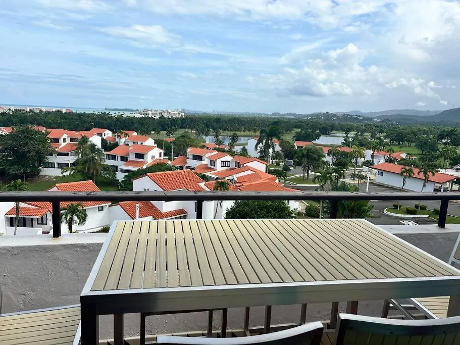 Villa Rio Mar Retreat En Stunning Oceanview Near El Yunque à Río Grande