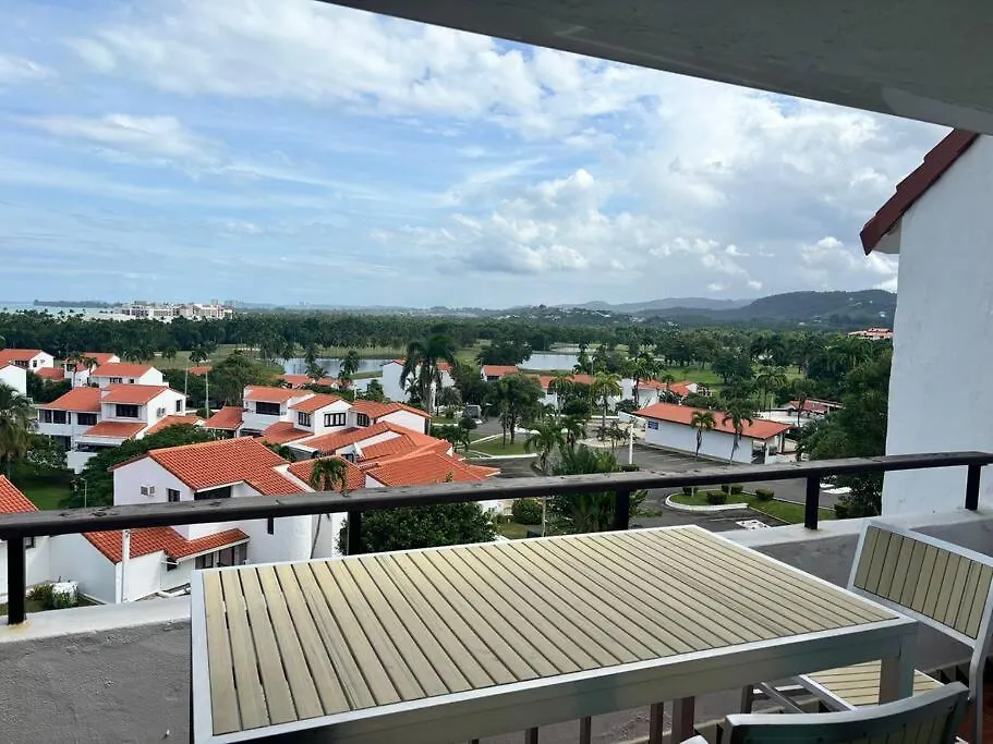 Villa Rio Mar Retreat En Stunning Oceanview Near El Yunque à Río Grande 0*,