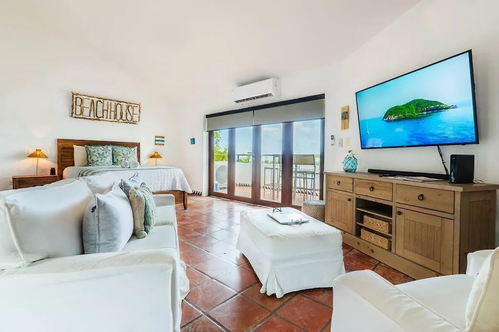 Villa Rio Mar Retreat En Stunning Oceanview Near El Yunque à Río Grande